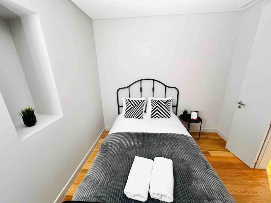 Lisbon Marques De Pombal Top Flat Great Locations City Center B Buitenkant foto