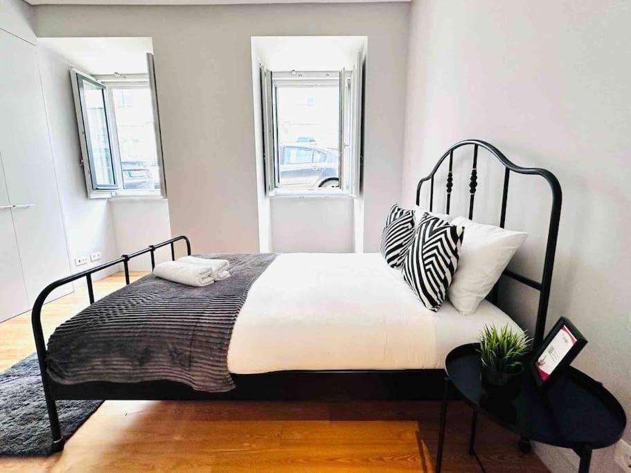 Lisbon Marques De Pombal Top Flat Great Locations City Center B Buitenkant foto