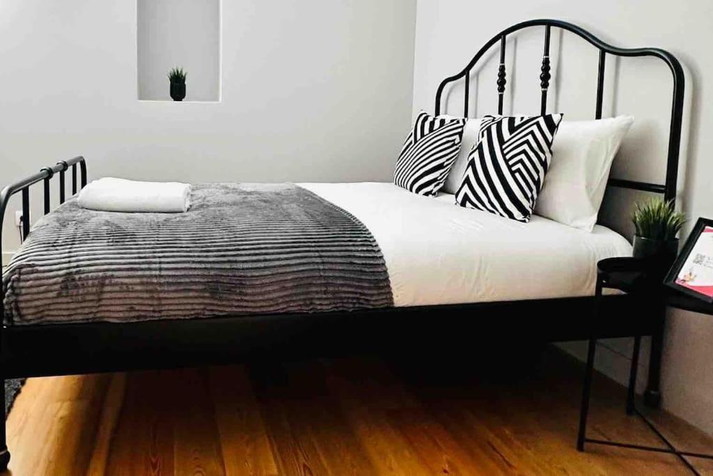 Lisbon Marques De Pombal Top Flat Great Locations City Center B Buitenkant foto