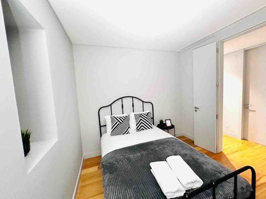 Lisbon Marques De Pombal Top Flat Great Locations City Center B Buitenkant foto