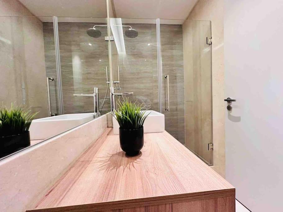 Lisbon Marques De Pombal Top Flat Great Locations City Center B Buitenkant foto
